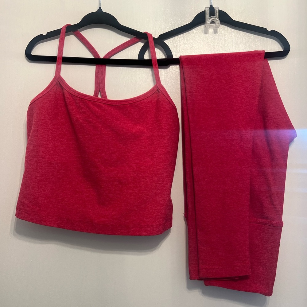 Beyond Yoga Cranberry Heather